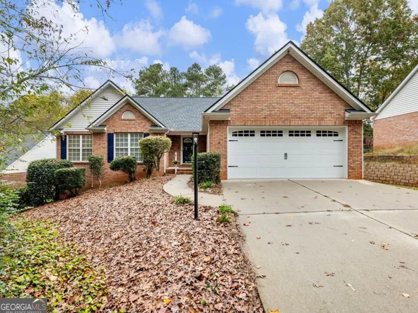 6230 Huckleberry Rdg, Flowery Branch, GA 30542