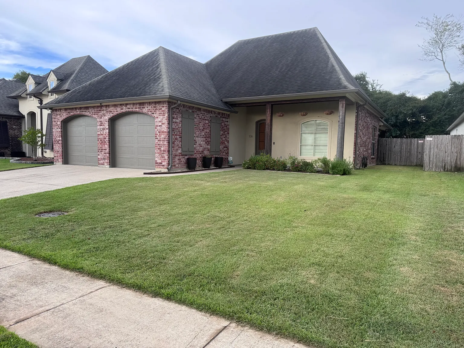 3 bed, 1811 sqft, $2,295 — Photo 1