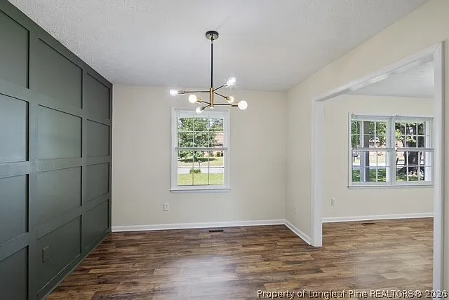 3 bed, 2.0 bath, 1560 sqft, $1,700 — Photo 3