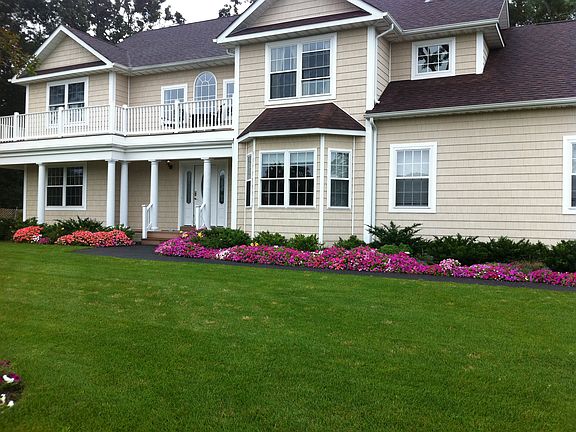2nd image of 108 Colonial Dr