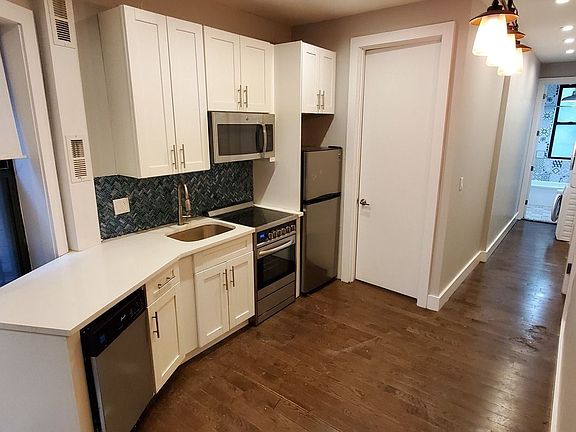 3rd image of 420 E 148th St #4WW