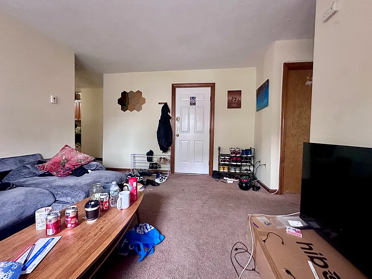 29 Colborne Rd #1C — Photo 2