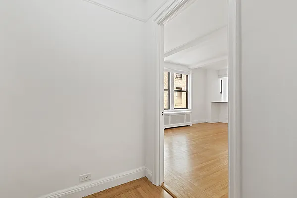 Rented by Compass | media 2