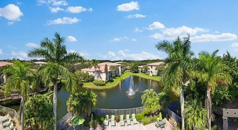 Ibis Reserve Apartments — Photo 1