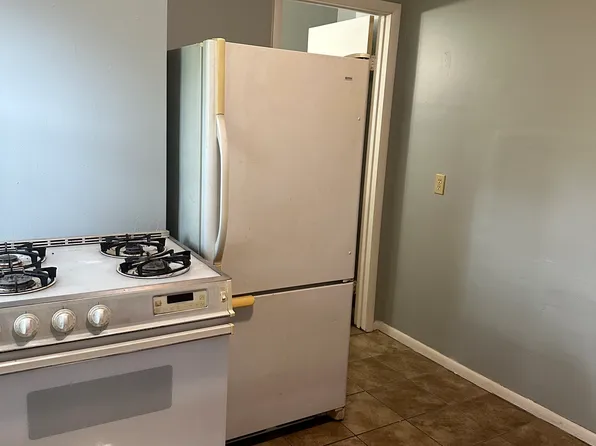 433 Sherman St, Akron, OH 44311