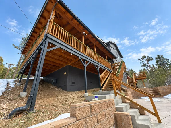200 E Rainbow Blvd, Big Bear City, CA 92314