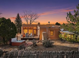 25 Nighthawk Ct, El Prado, NM 87529