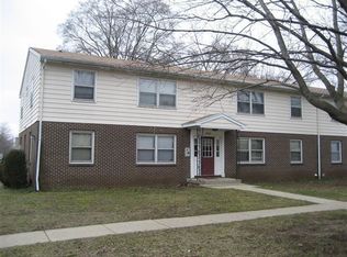2227 29th St SW APT 4, Wyoming, MI 49519