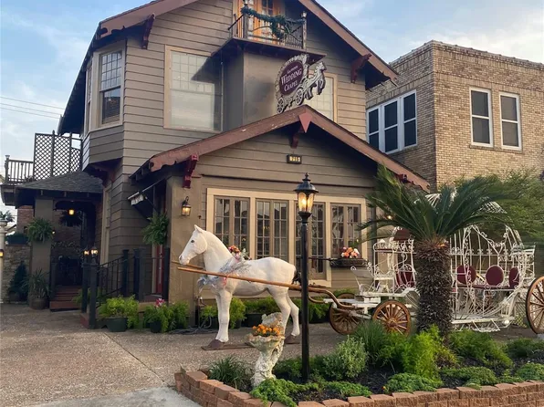 715 Broadway St, Galveston, TX 77550