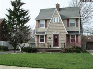 242 Stanford Rd, Berea, OH 44017