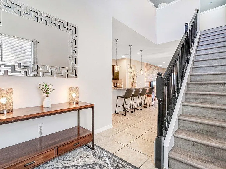 8901 Rhodes St — Photo 2