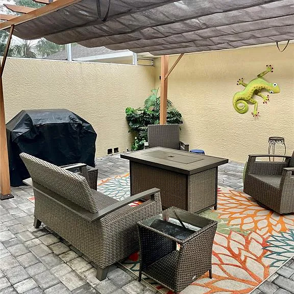 5635 Whitehead St — Photo 15
