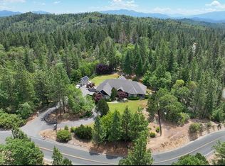 181 Needlewood Dr, Grants Pass, OR 97526