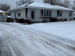 8466 Hadley Ave S, Cottage Grove, MN 55016