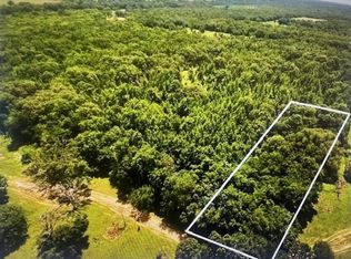 4322 North Rd, Hugo, OK 74743