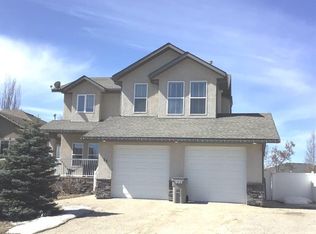 34 E Poplar Dr, Whitecourt, AB T7S 0A1