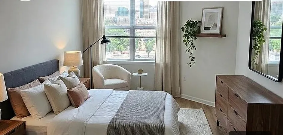 1 bed, 610 sqft, $2,300 — Photo 3