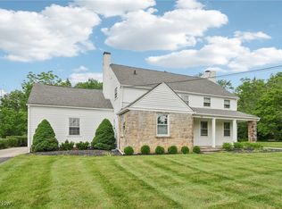 111 E Garfield Rd, Aurora, OH 44202