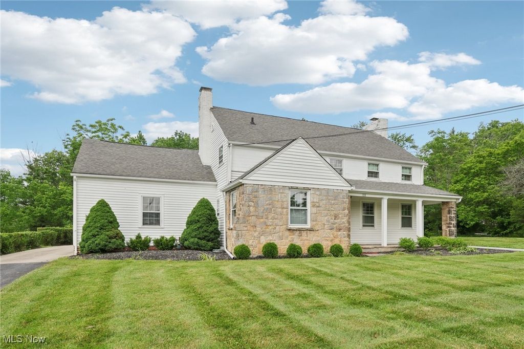 Real estate listing image