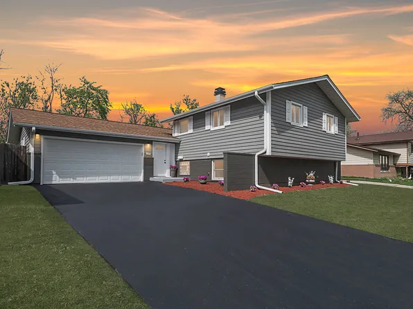 5430 Grange Ave, Oak Forest, IL 60452