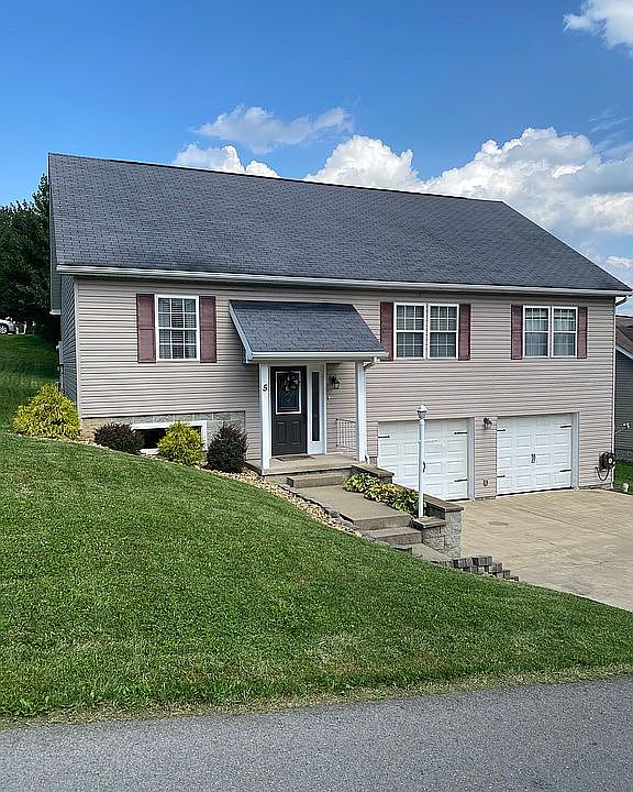 1st image of 5 Antietam Dr