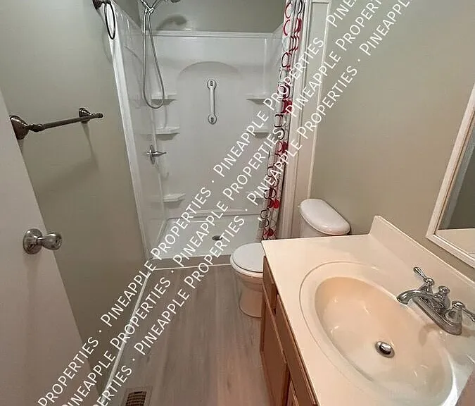 194 Barons Rd — Photo 20