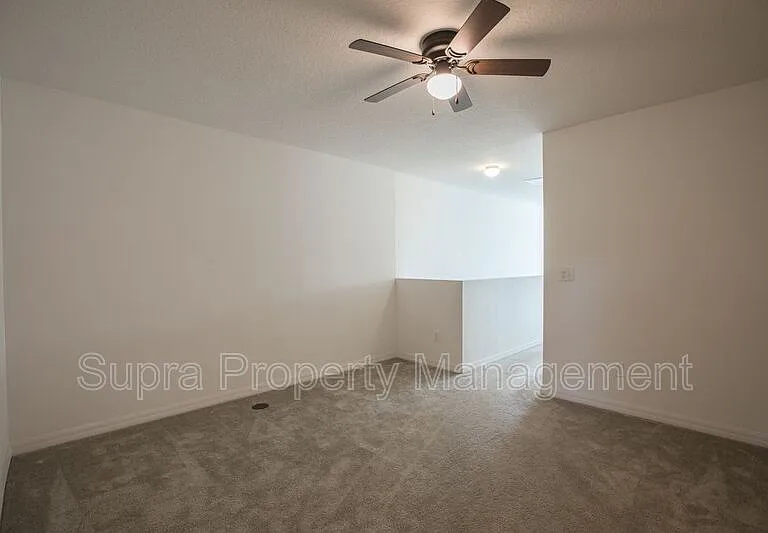 11657 Hickory Oak Dr — Photo 22