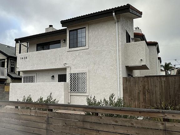 3rd image of 1428 Grand Ave APT A