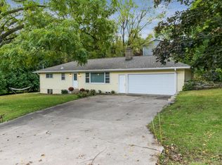 220 18th St SW, Rochester, MN 55902