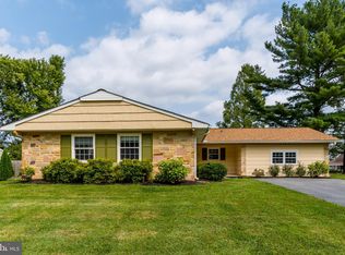 2709 Federal Ln, Bowie, MD 20715