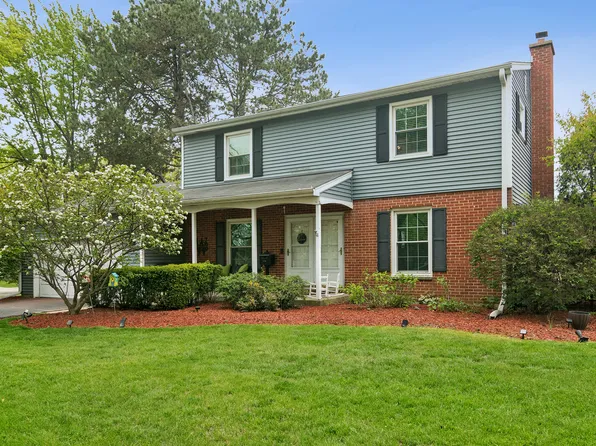 4331 Hoover St, Rolling Meadows, IL 60008
