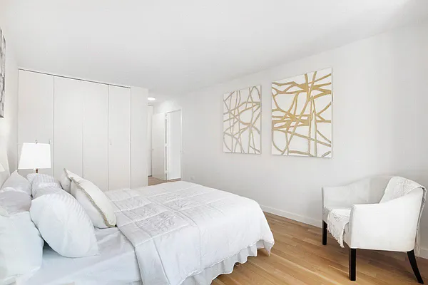 Sold by Level Group | media 4
