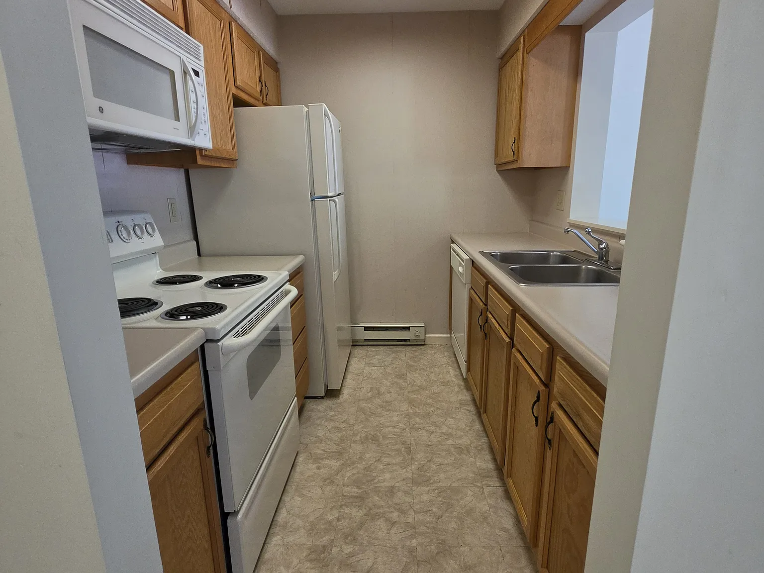 1 bed, $750 — Photo 3