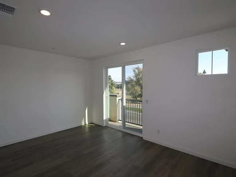 2981 Hazel Gaze St — Photo 9