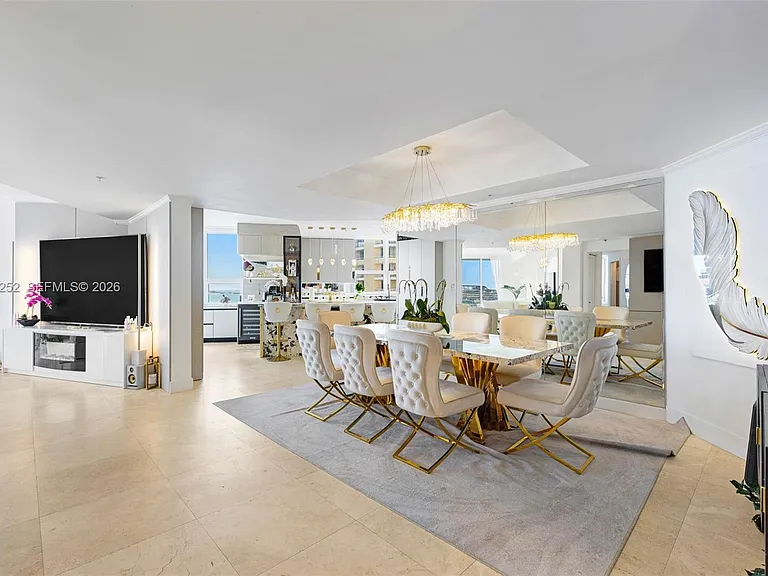 848 Brickell Key Dr #1601 — Photo 2