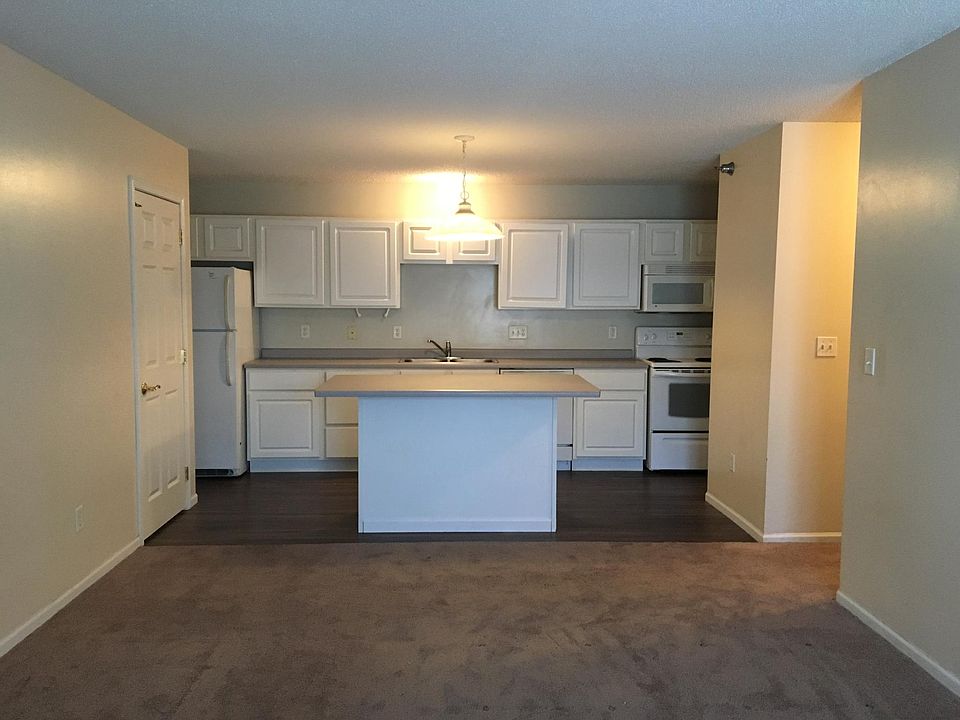Kitchen/living room
