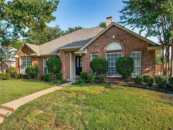 4th image of 727 Blue Oak Dr
