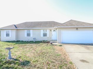 338 E Willow St, Fair Grove, MO 65648