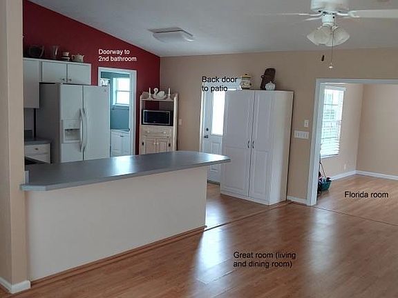 4th image of 38 Beaverdam Ln