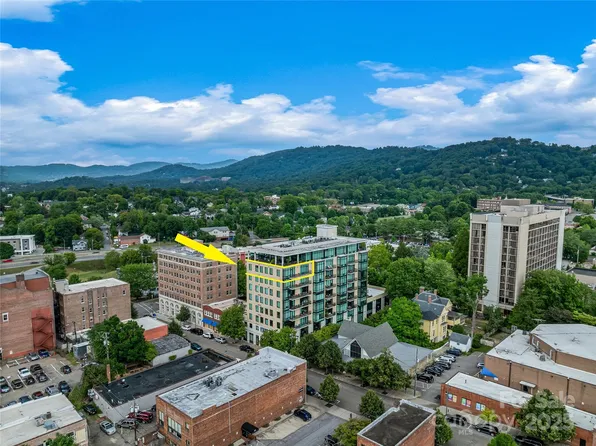 60 N Market St APT 803, Asheville, NC 28801