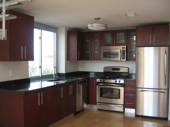 57 Maspeth Avenue image 1 of 6