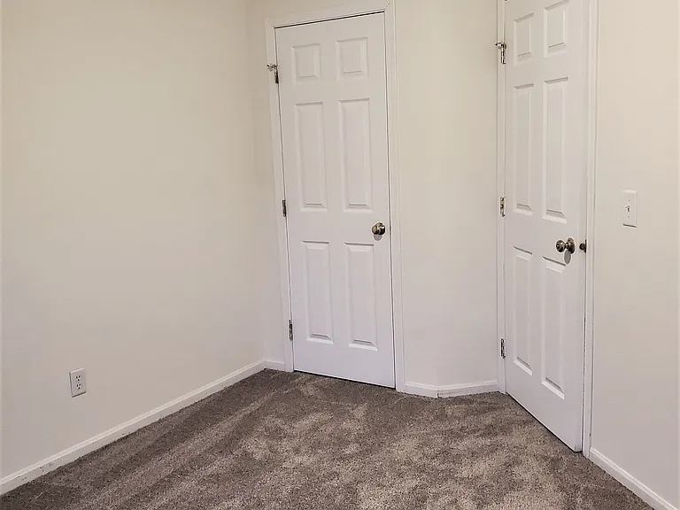 10 Bridgewater Trl — Photo 22