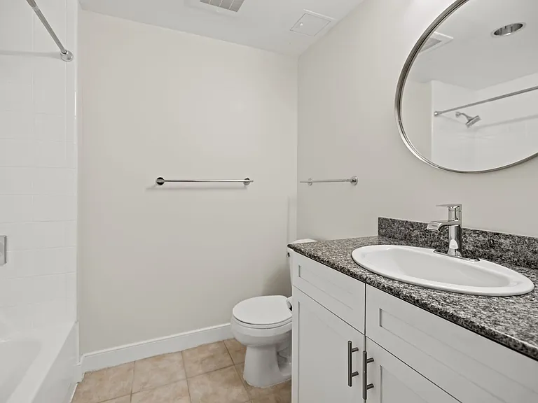 777 7th St NW #934 — Photo 23