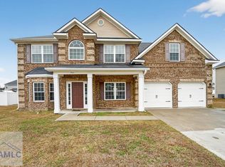 964 Oak Crest Dr, Hinesville, GA 31313