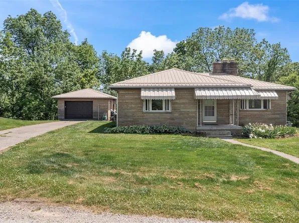 128 Maple Ln, Waynesburg, PA 15370