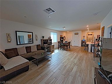 9476 White Fir Grove Ct, Las Vegas, NV 89143, photo 4