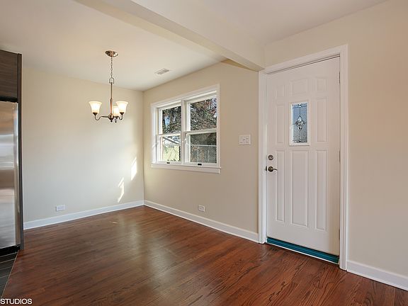 5th image of 8949 S 50th Ave