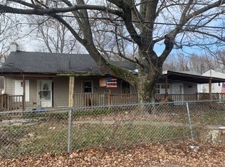 1572 Osborn Rd, Wilmington, OH 45177