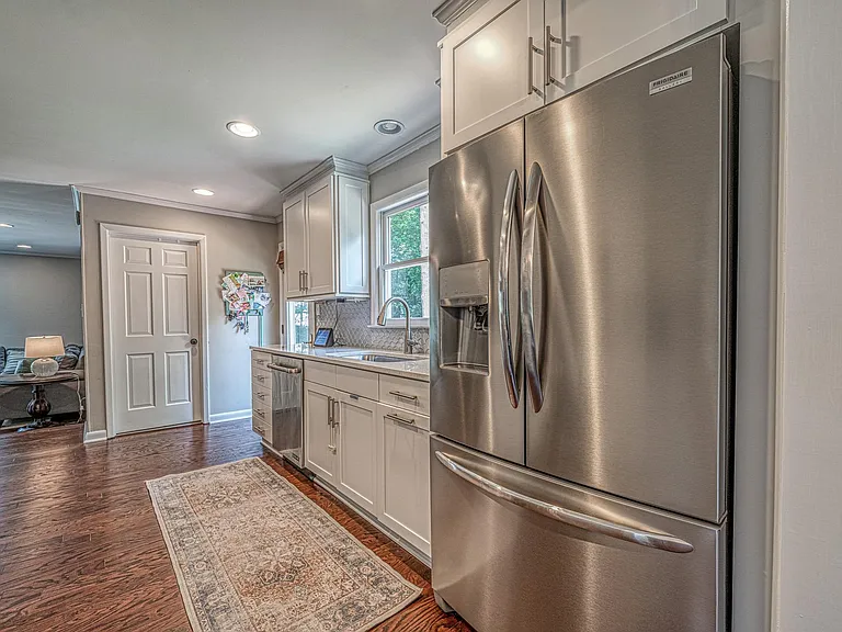 1810 Wandering Way Dr — Photo 8