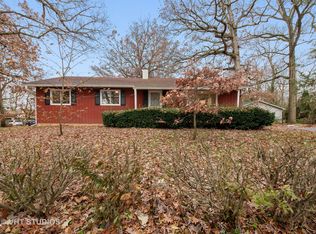 26784 N Circle Dr, Mundelein, IL